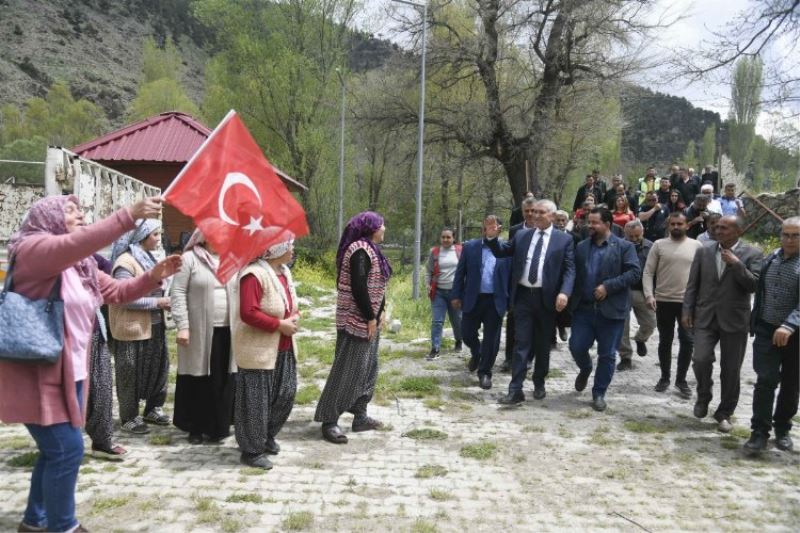 Başkan Karalar ilçe halkıyla buluştu