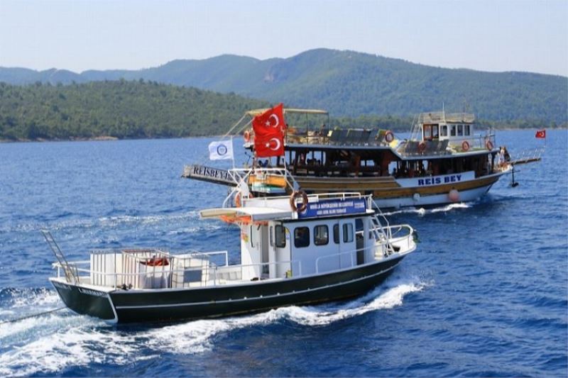 Muğla deniz temizliği için yoğun mesaide