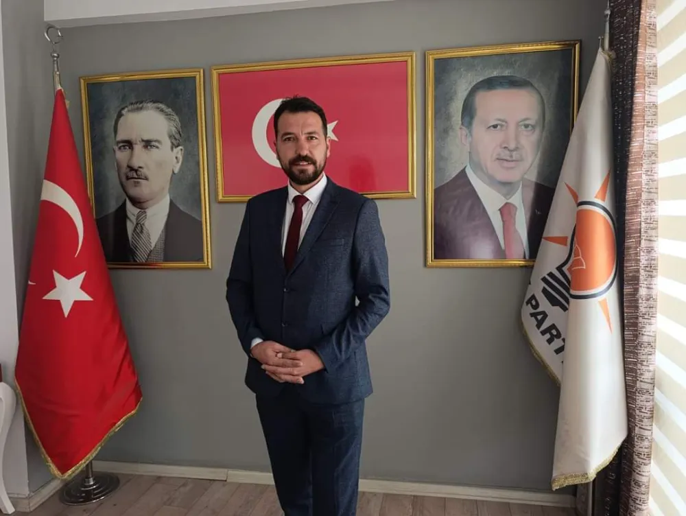 EMRE KELEŞ ADAYLIĞINI AÇIKLADI